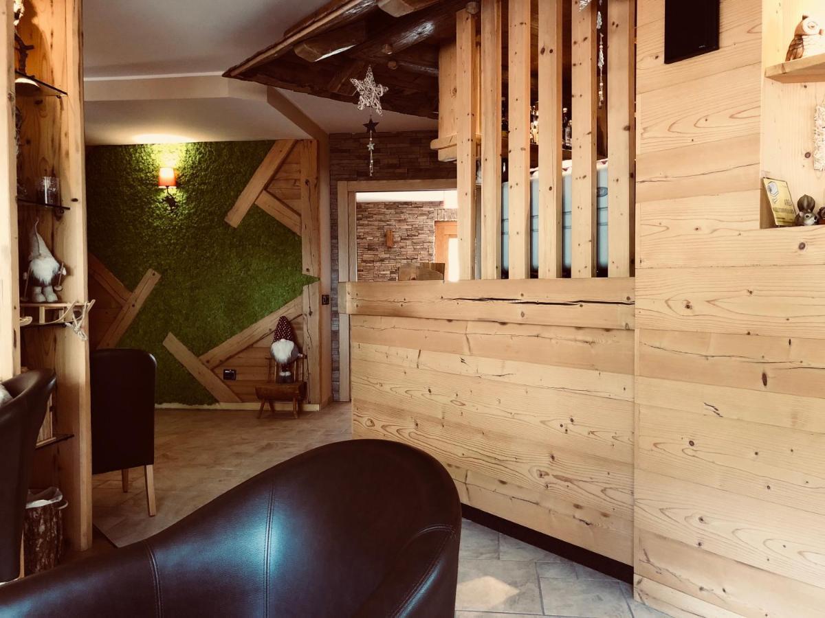 Boutique Hotel Il Riccio - Adults Only Roccaraso Exterior photo