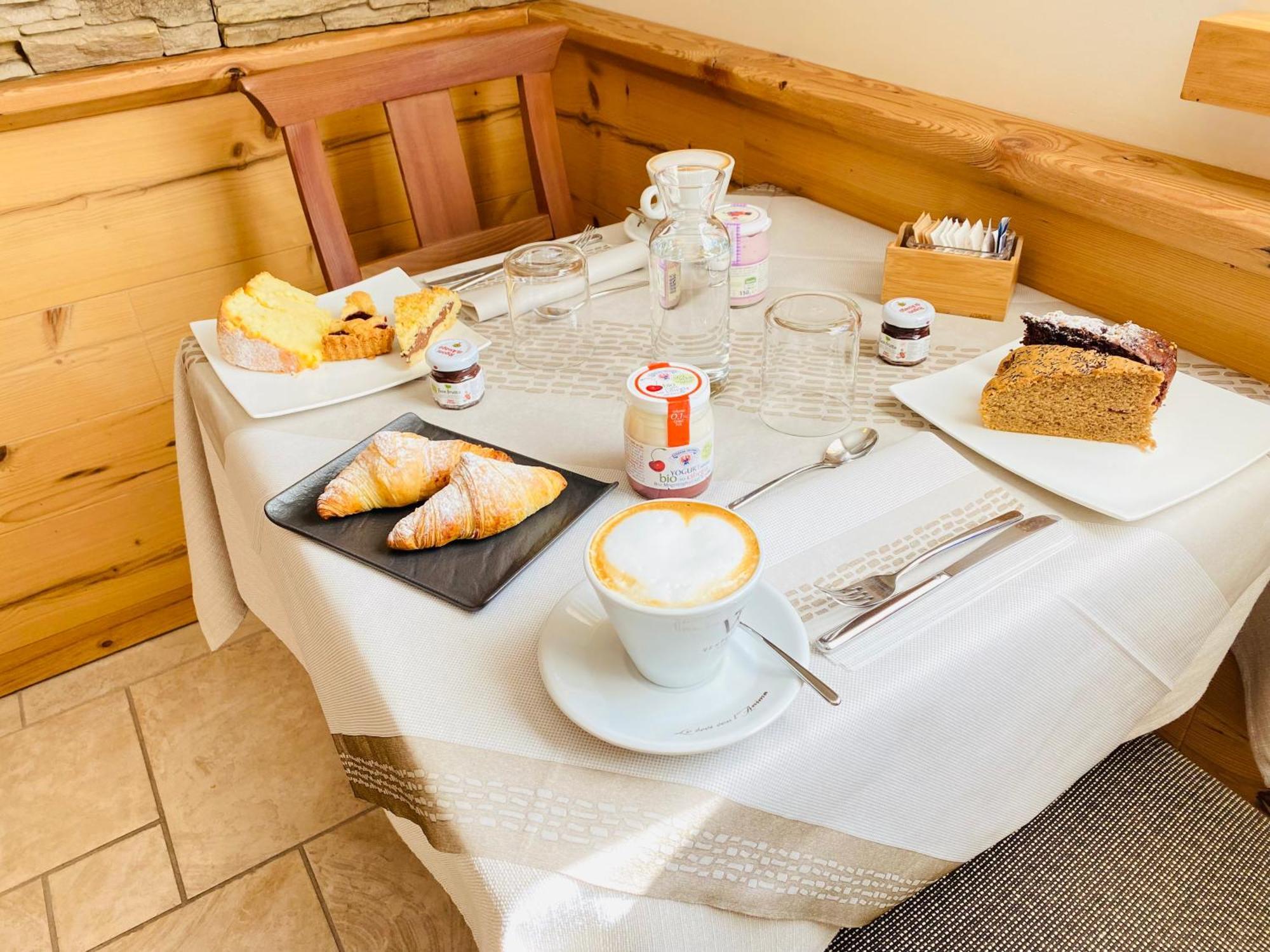 Boutique Hotel Il Riccio - Adults Only Roccaraso Exterior photo