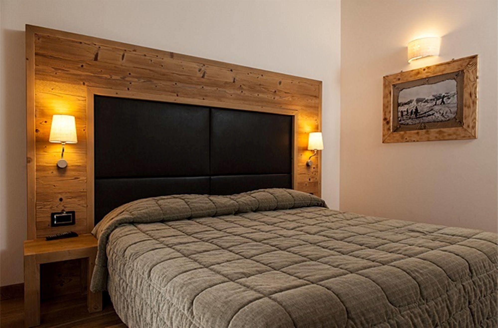 Boutique Hotel Il Riccio - Adults Only Roccaraso Exterior photo