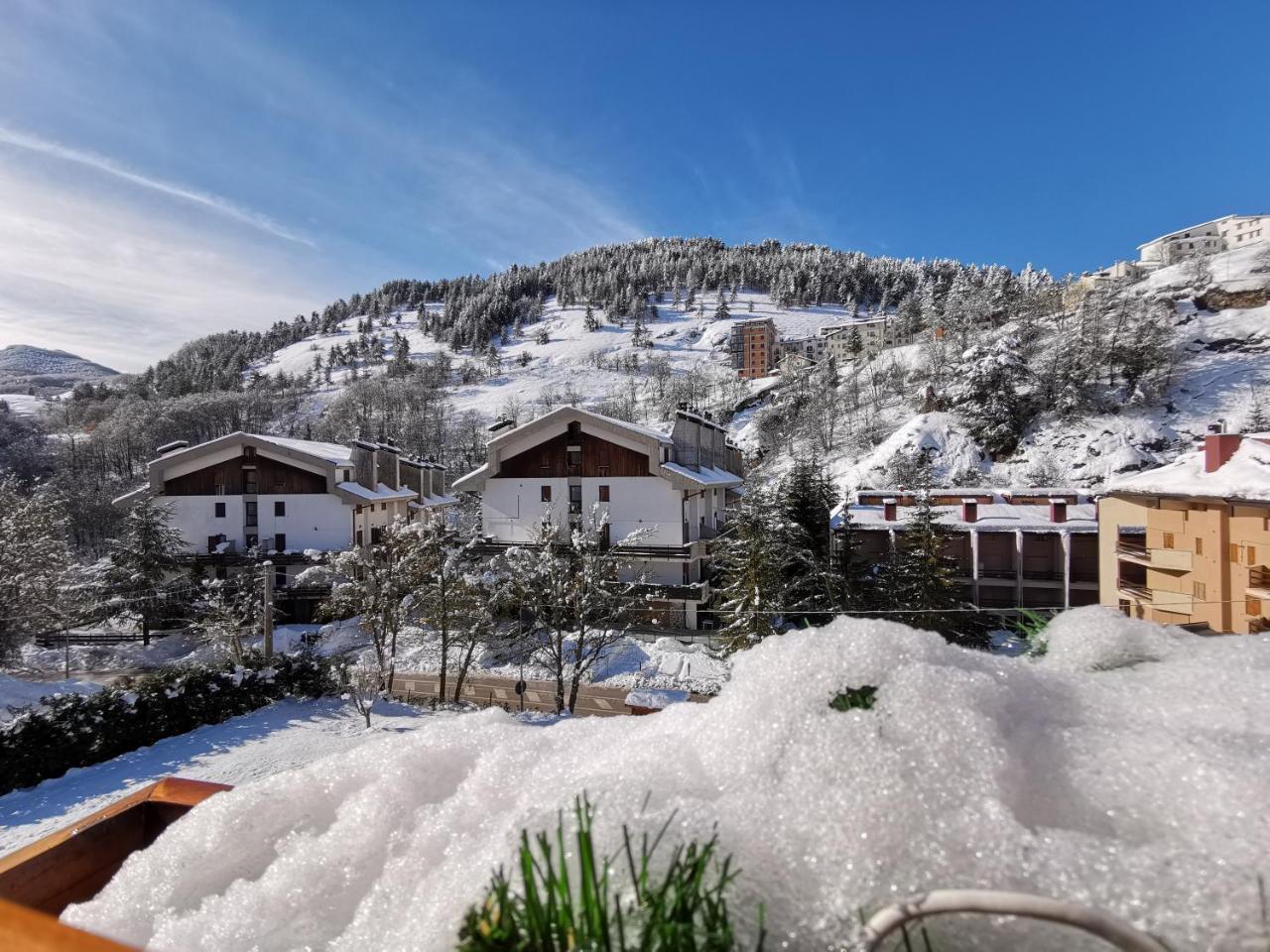 Boutique Hotel Il Riccio - Adults Only Roccaraso Exterior photo